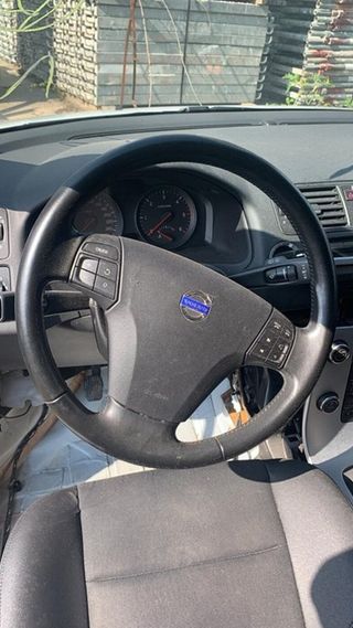 Volvo 109676 refuerzo paragolpes delantero c30