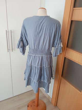 Vestido azul bordado talla L