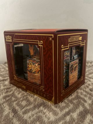 COLLECCION SUPERPREMIUM CHARIZARD EX