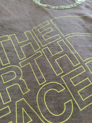 Camiseta The North Face nueva