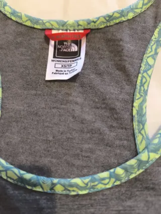 Camiseta The North Face nueva