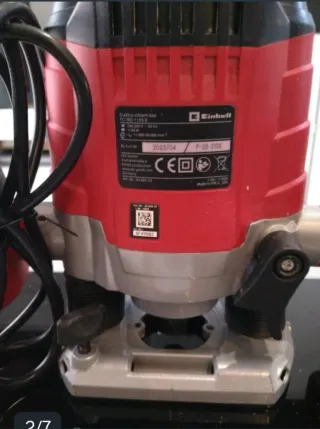 Fresadora Einhell Roja y Negra