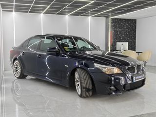 BMW Serie 5 525d Pack ///M !