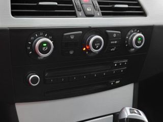 BMW Serie 5 525d Pack ///M !