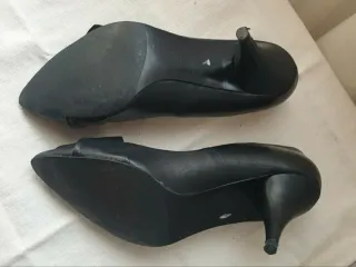 Décolleté Zara Collection con fiocco