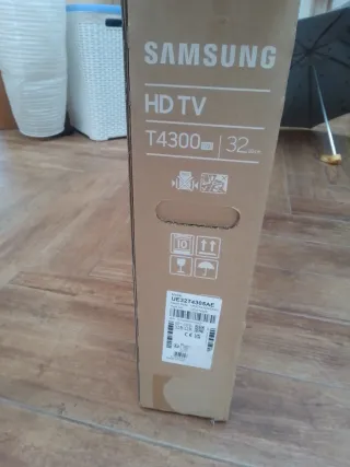 Televisor Samsung HD TV T4300 32 pulgadas