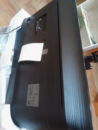 Televisor Samsung HD TV T4300 32 pulgadas