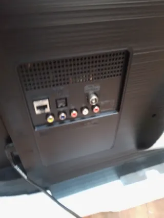 Televisor Samsung HD TV T4300 32 pulgadas