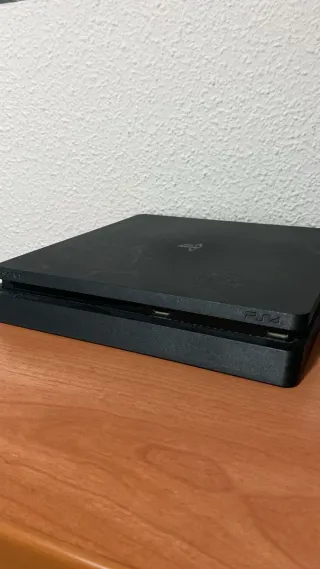 Consola PS4 (PlayStation 4) Negra. 2 mandos y jueg