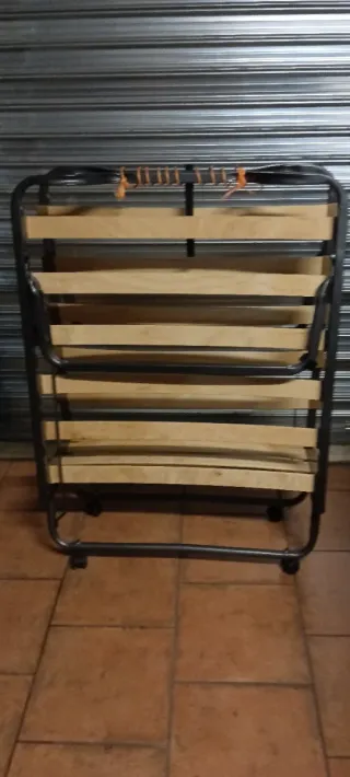 Cama Plegable Metal y Madera
