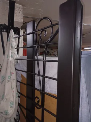 Cama Diván Forja Negra