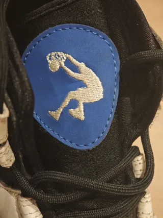 Zapatillas Reebok Shaq attack IV negras