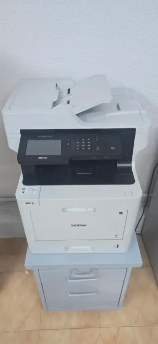Brother MFC-L8690CDW Impresora Multifunción