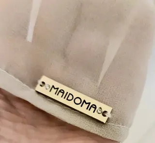 Blusa elegante bianca e rosa