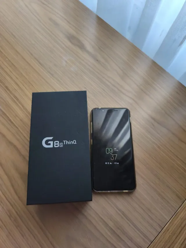 LG G8S ThinQ Negro