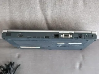 Portátil Fujitsu Siemens LIFEBOOK