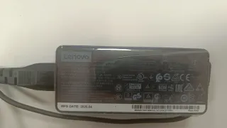 Cargador Lenovo 65W Portátil