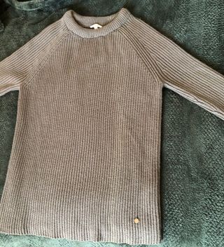 Jersey de punto. Yerse hombre gris