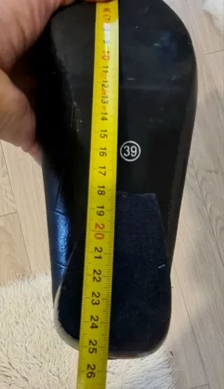 Scarpe basse eleganti nere