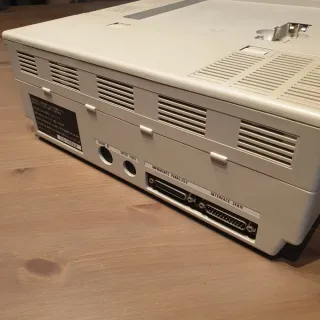 Amstrad PC1512 DD + Tastiera - Da testare - A3