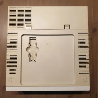 Amstrad PC1512 DD + Tastiera - Da testare - A3