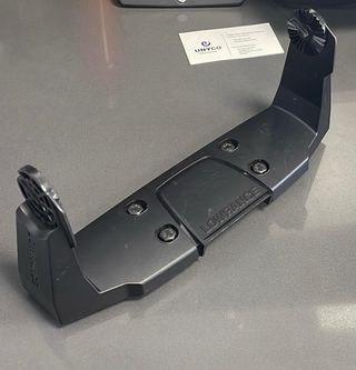 GPS Lowrance HDS7 y Maletin.