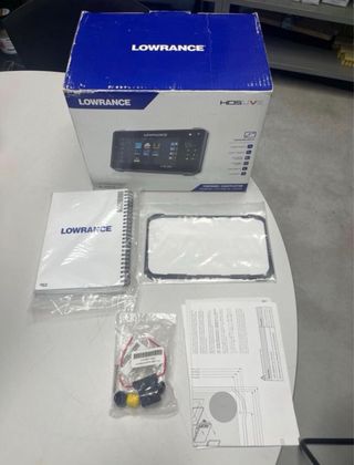 GPS Lowrance HDS7 y Maletin.