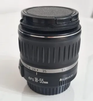 Canon EOS 20D + Grip BG-E2 + EF-S 18-55mm + acceso