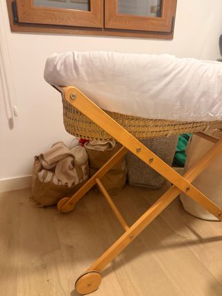 Cuco moisés mimbre con soporte