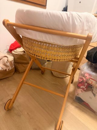 Cuco moisés mimbre con soporte