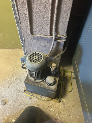 Elevador montacargas industrial