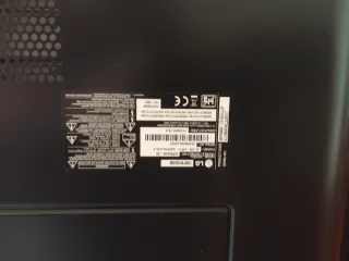 Televisor LG Negro con Mando