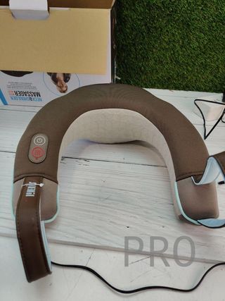 Masajeador de cuello con calor - Homedics