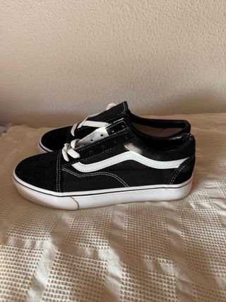 Vans Classic Negras Talla 40