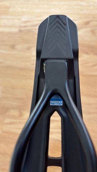 Sillín ciclismo PRO FALCON TEAM AF CARBON