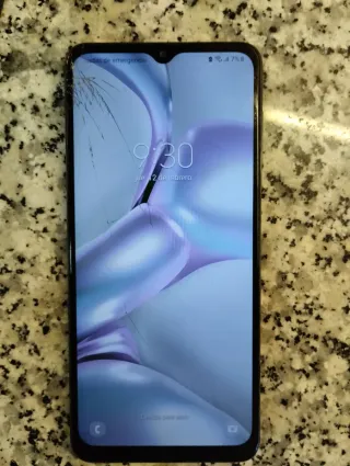 Samsung Galaxy A12 -