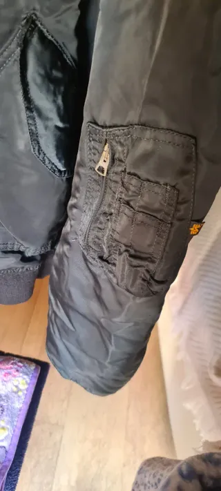 Chaqueta Alpha Industries Negra