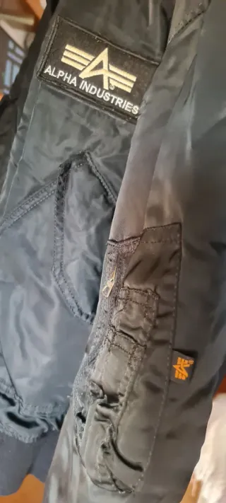 Chaqueta Alpha Industries Negra