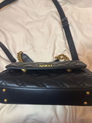 Bolso Guess bandolera negro