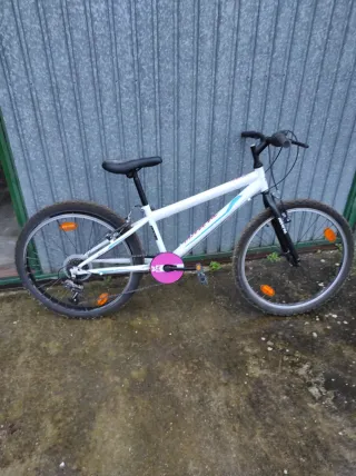 Bicicleta de montaña para niña