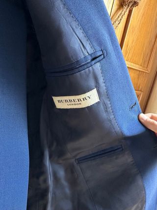 Traje Burberry azul