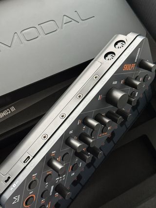 Modal Skulpt Synthesizer