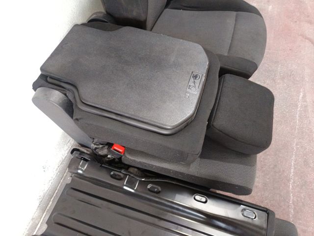 Asientos Delanteros Opel Combo 2023