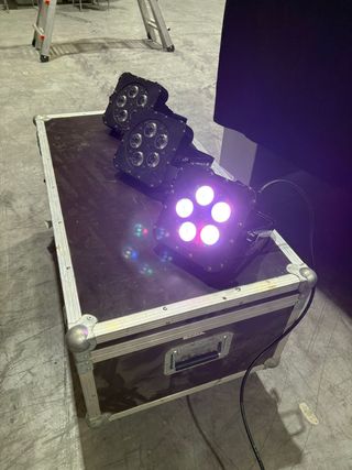 Foco LED Flat Par QA5X (3 unidades)