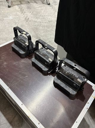 Foco LED Flat Par QA5X (3 unidades)