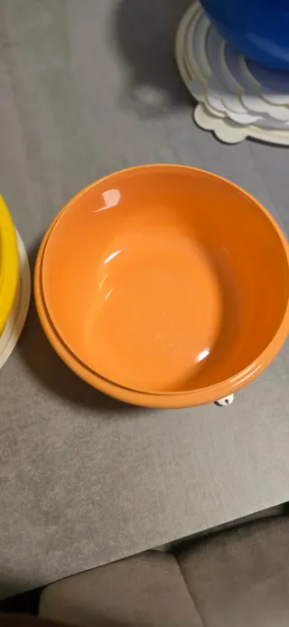 Set 2 Ciotole Tupperware Arancio e Giallo