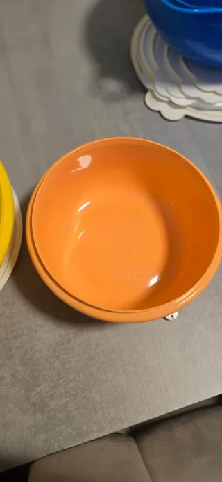 Set 2 Ciotole Tupperware Arancio e Giallo
