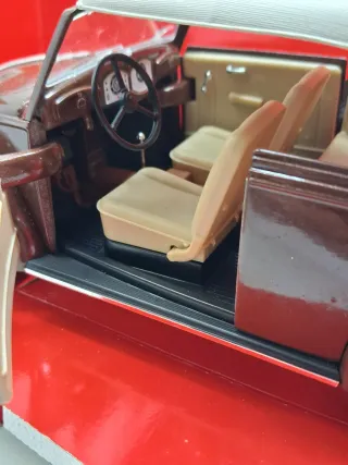 Volkswagen Coccinelle (Maggiolone) Solido 1:17.