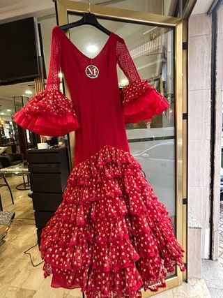 Vestido de flamenca rojo sin estrenar