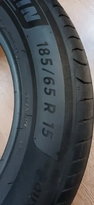 Neumático Michelin Primacy 185/65 R15 88H.